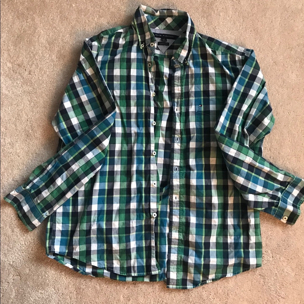 Men’s L Tommy Hilfiger Casual burton up